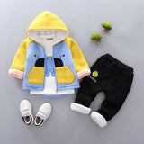 Wholesale cheap comfortable thickened winter beetle pattern zipper cap three pieces wear boy's clothing sets children clothing