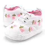 2019 Baby Girl Shoes White Lace Floral Embroidered Soft Shoes Prewalker Walking Toddler Kids Shoes First Walker free shipping